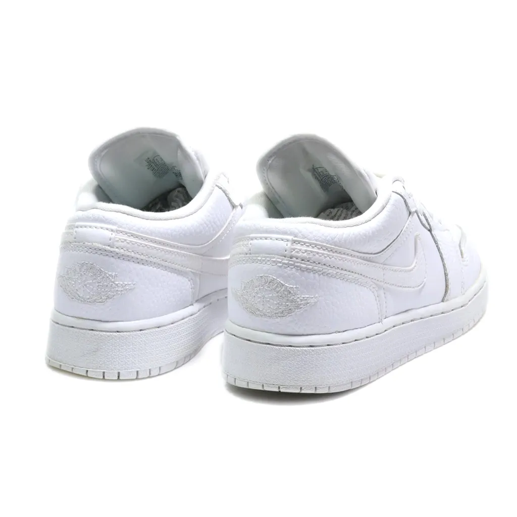 Air Jordan Air Jordan 1 Low-Top Sneakers Leather White Colour For Women