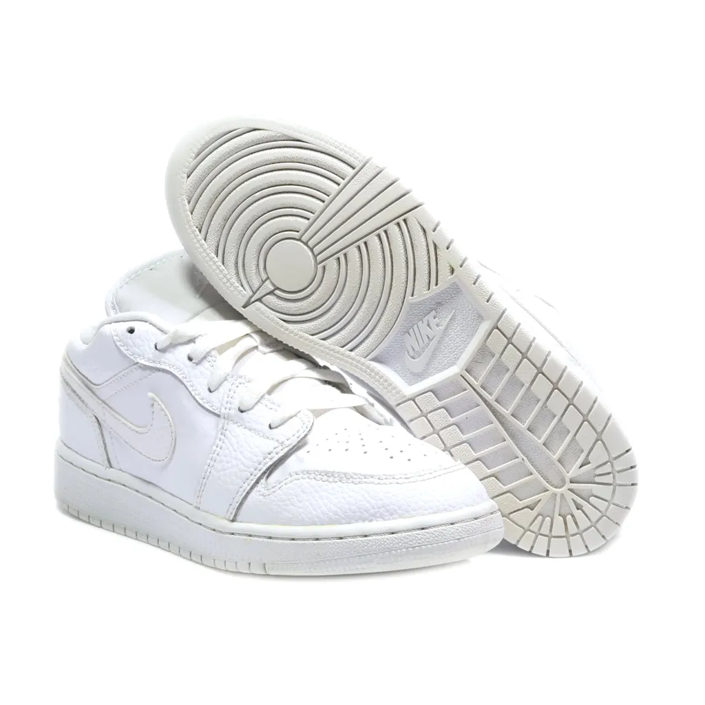 Air Jordan Air Jordan 1 Low-Top Sneakers Leather White Colour For Women