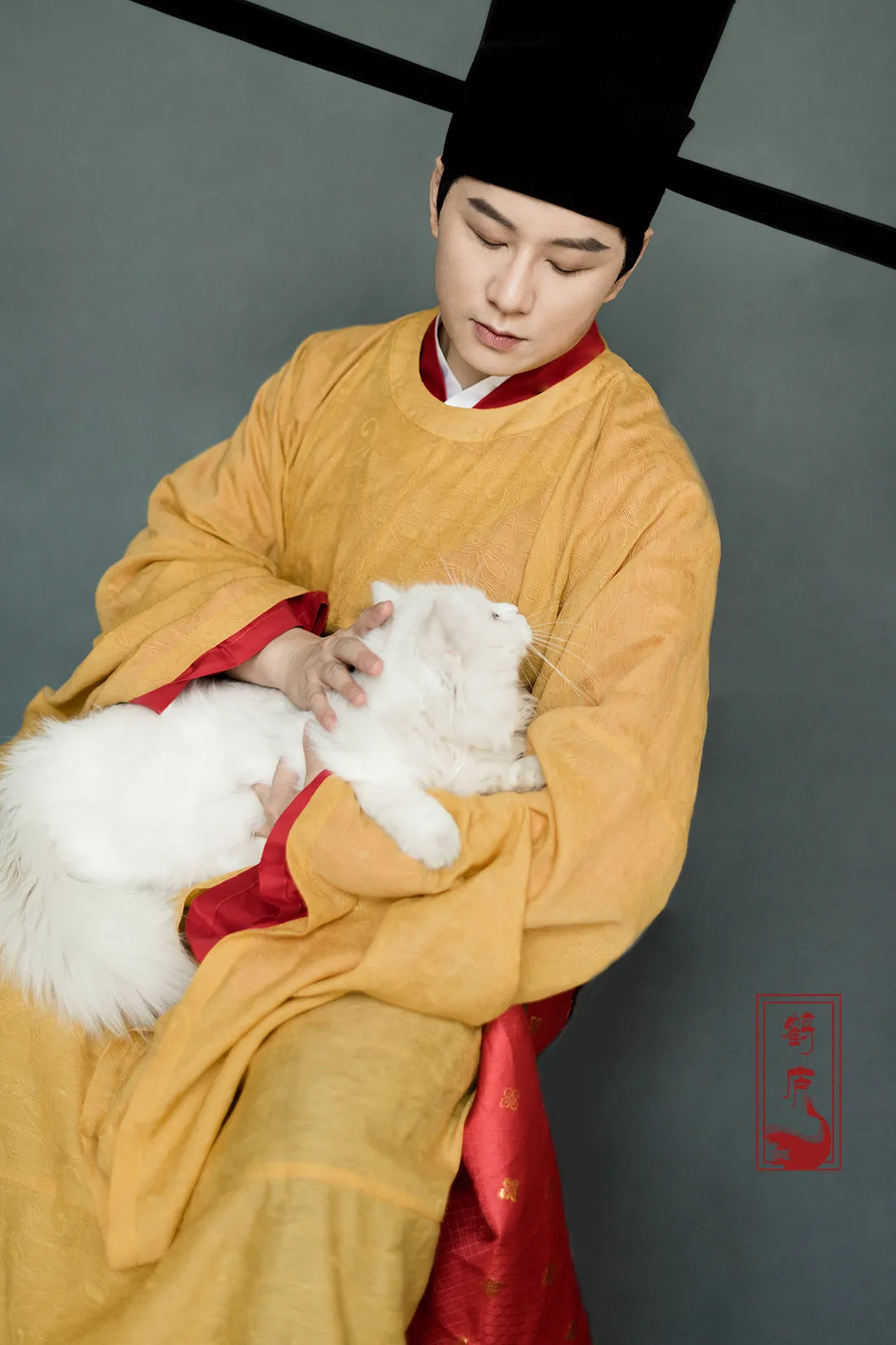 Guan Wen 观文 Reading Literature Northern Song Restoration Men's Court Official Yuanlingpao Round Collar Robe