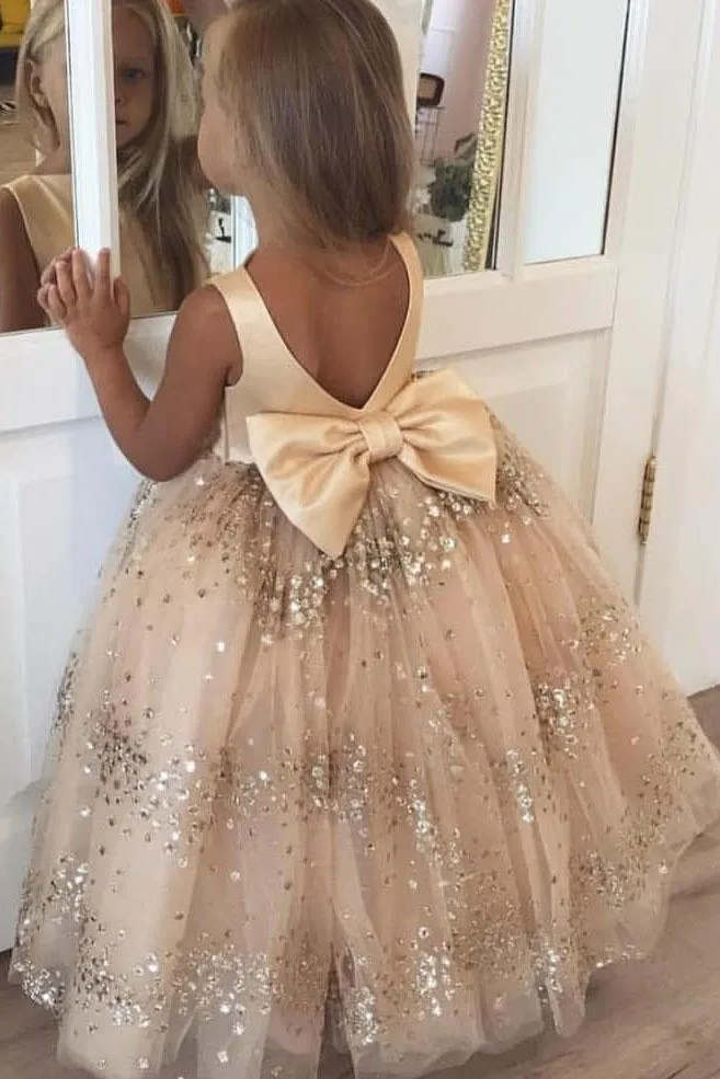 Lovely Cute Flower Girl Dresses with Bow on the Back, Puffy Backless Long Flower Girl Dress UF082