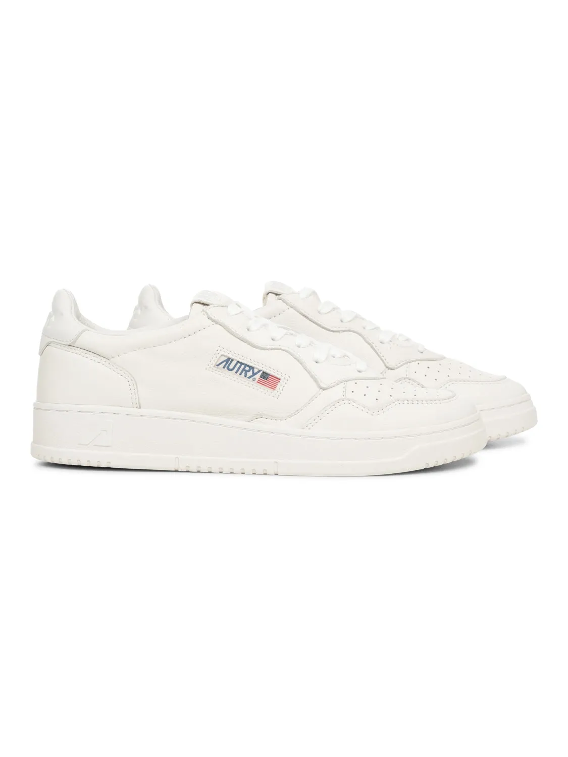 Medalist Low Man Sneaker