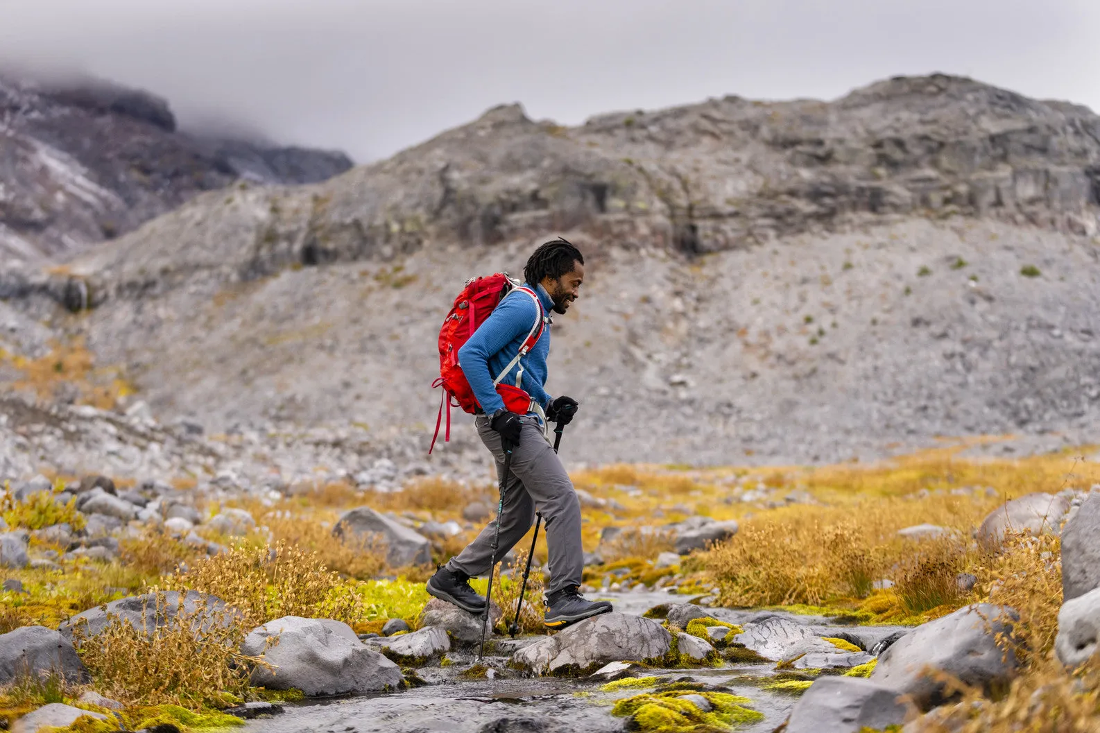 Men's Trailventure 2 WP - Charcoal/Orange