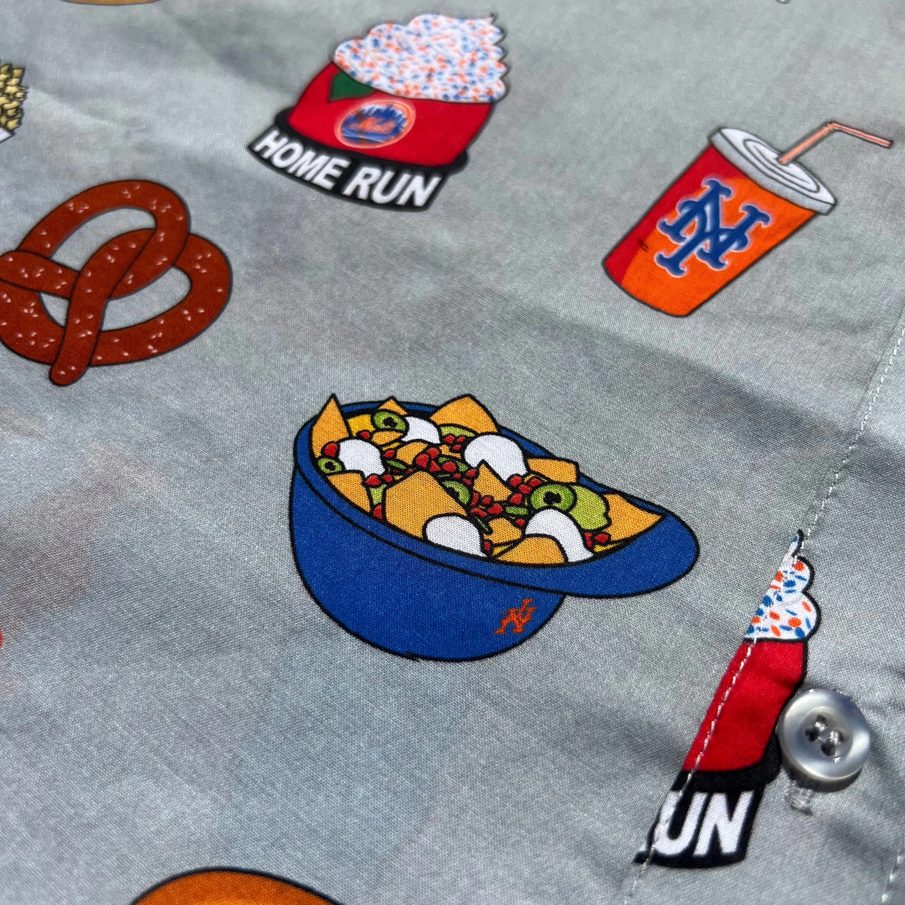 Mets "Fan Feast" Button Up Shirt (GREY)