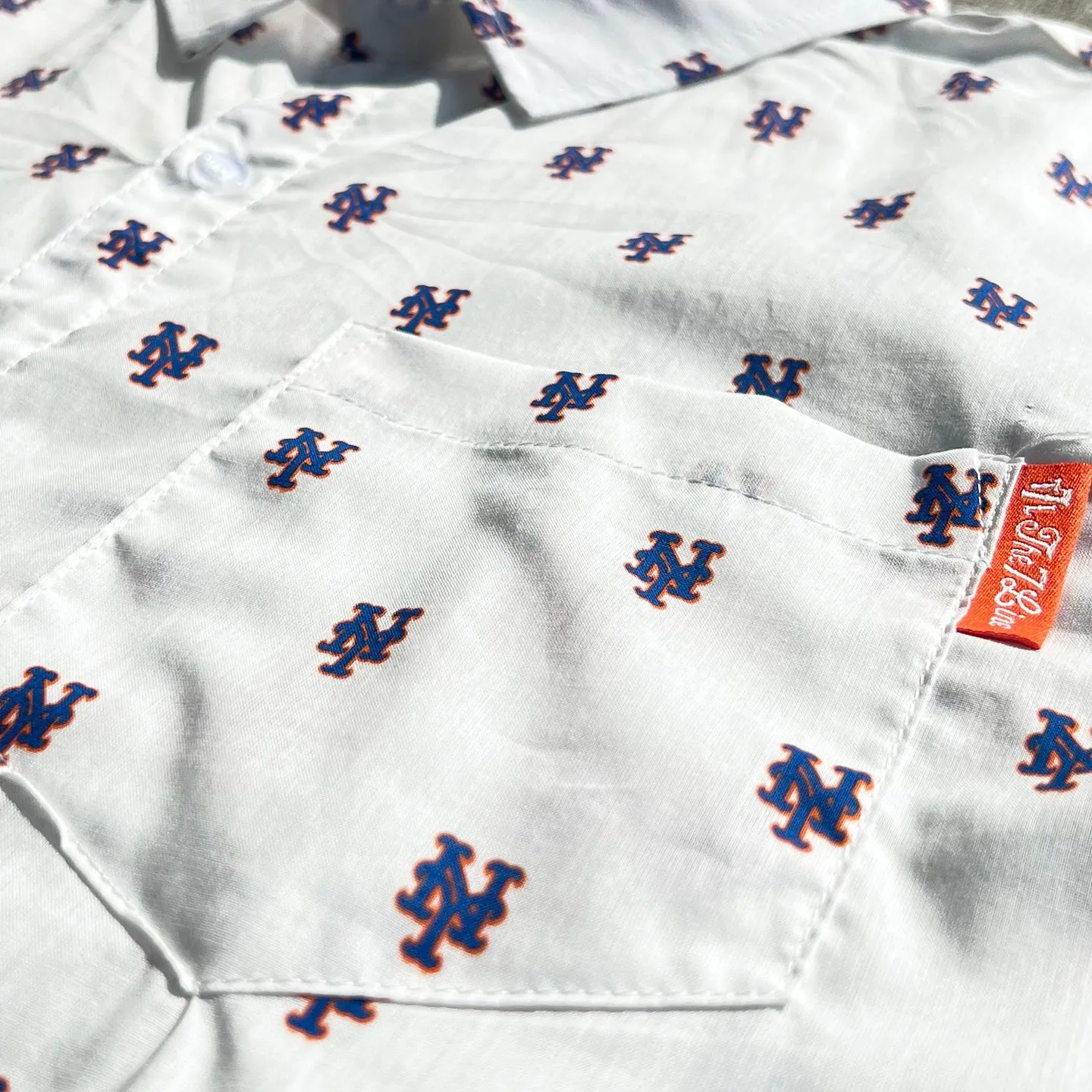 Mets "NY Over Everything" Button Up Shirt (WHITE)