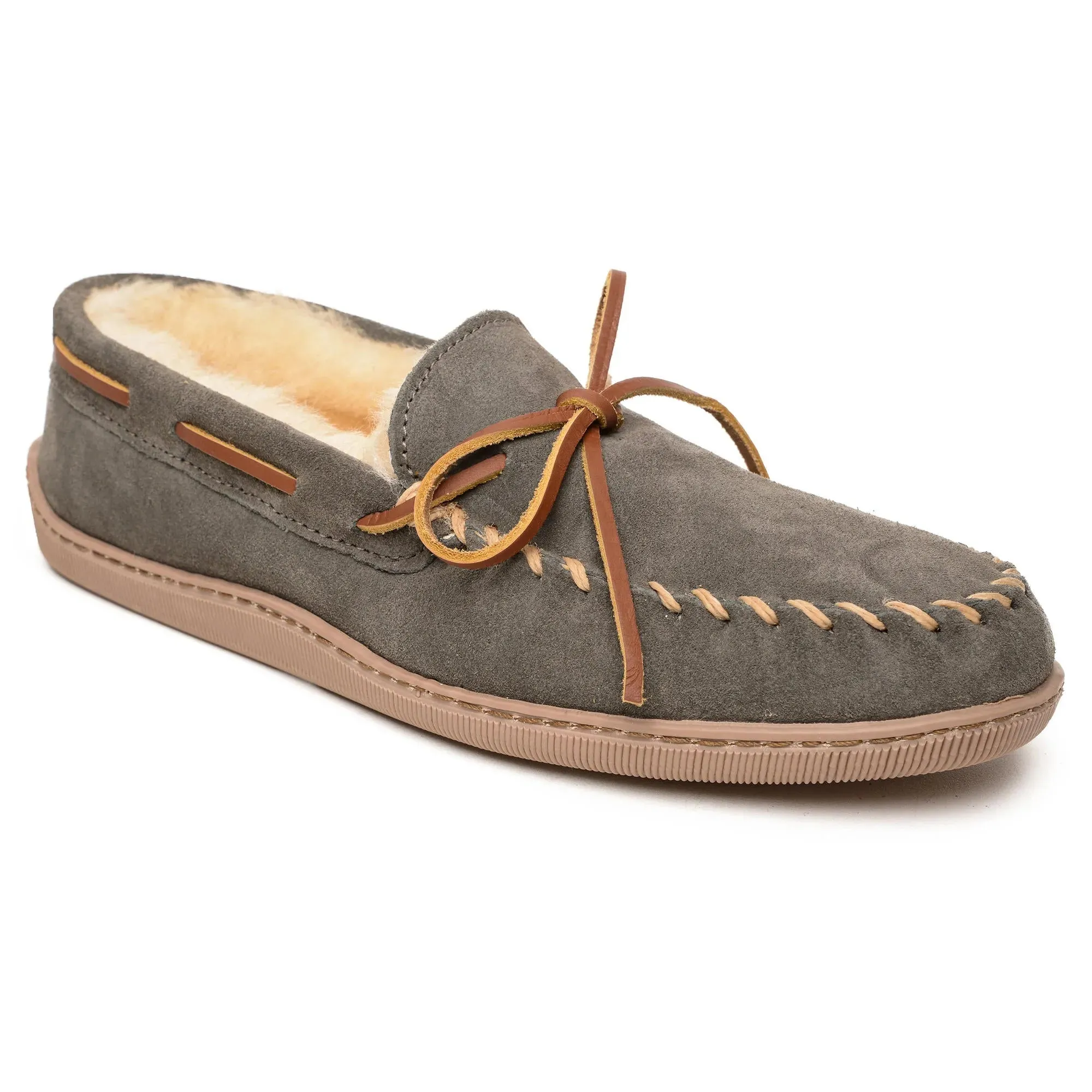 Minnetonka Sheepskin Hardsole Moc - Mens Slippers