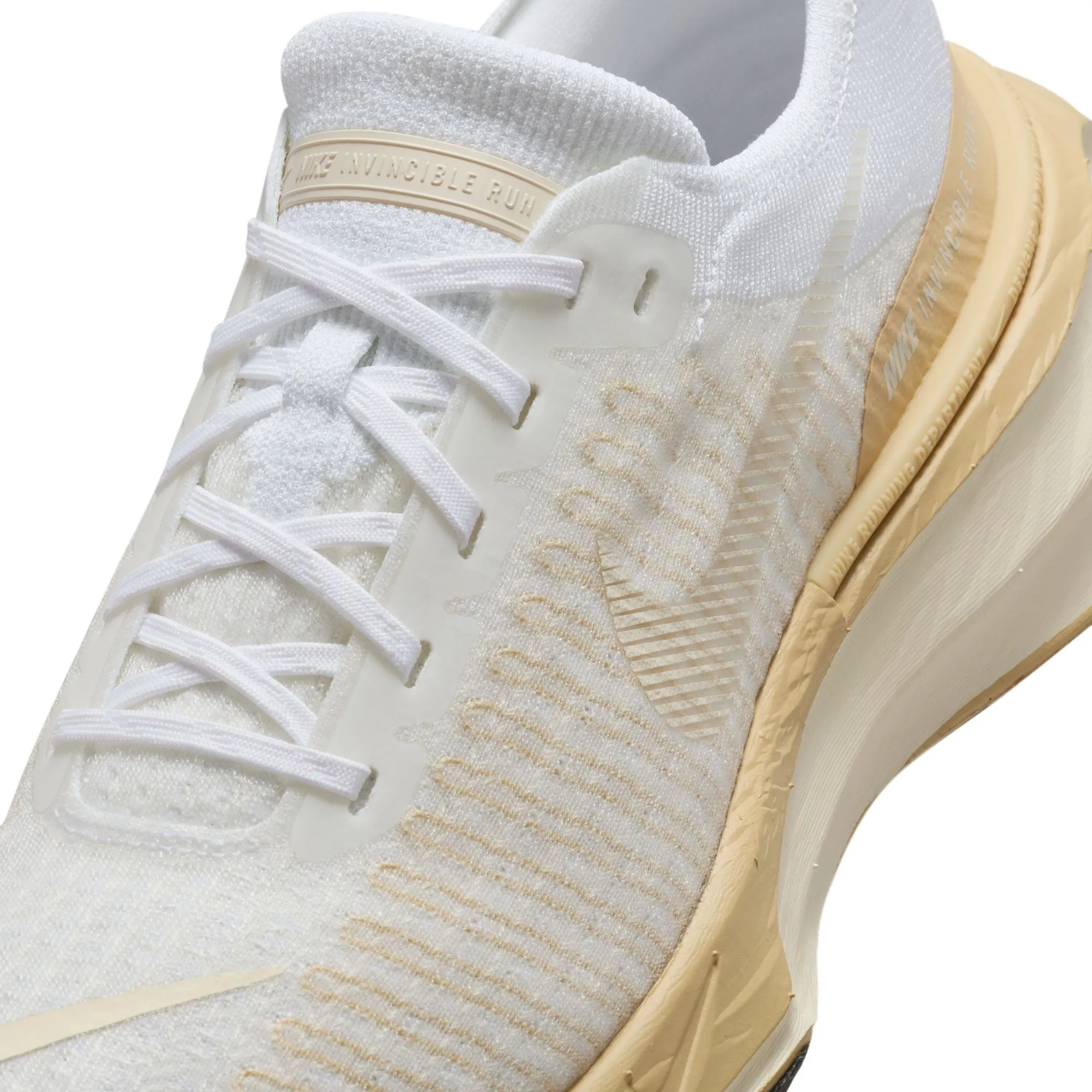 Nike Men's Invincible 3 Running Shoes White / Coconut Milk / Sesame