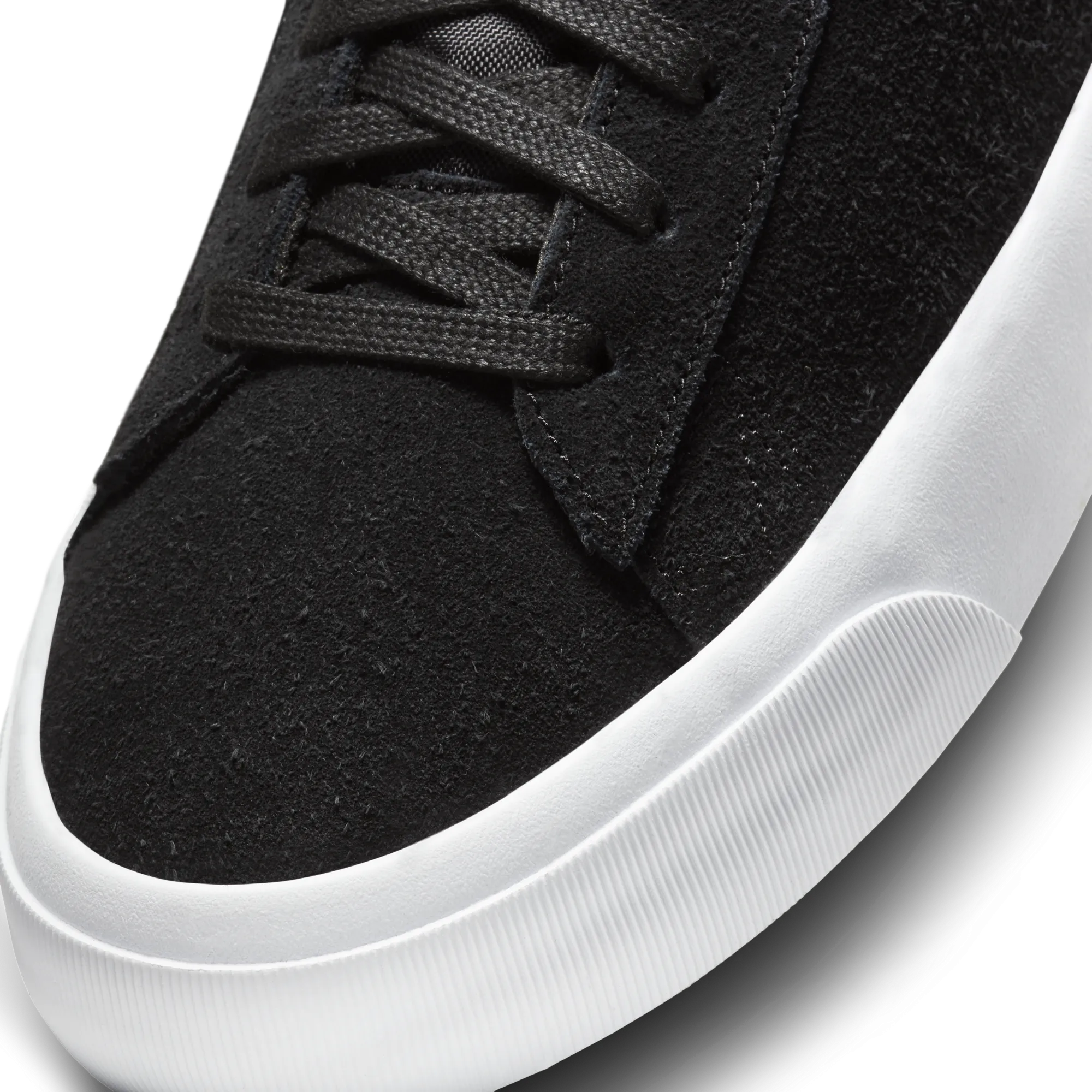 Nike SB Blazer Low Pro GT Black/White