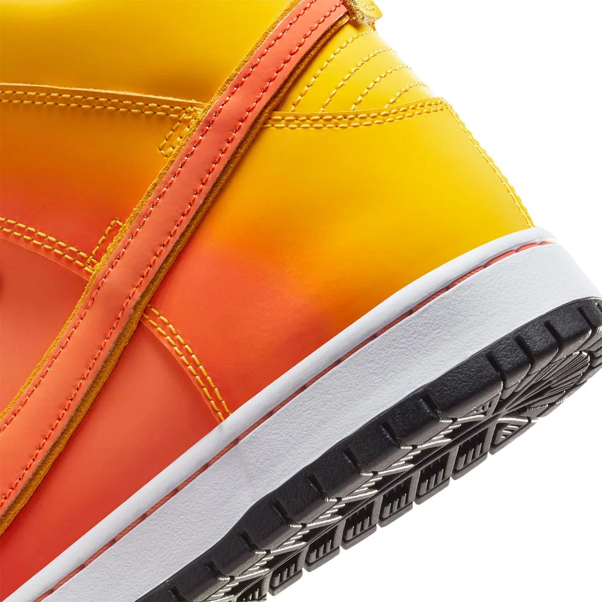 Nike SB - Dunk High Pro Shoes Sweet Tooth Candy Corn