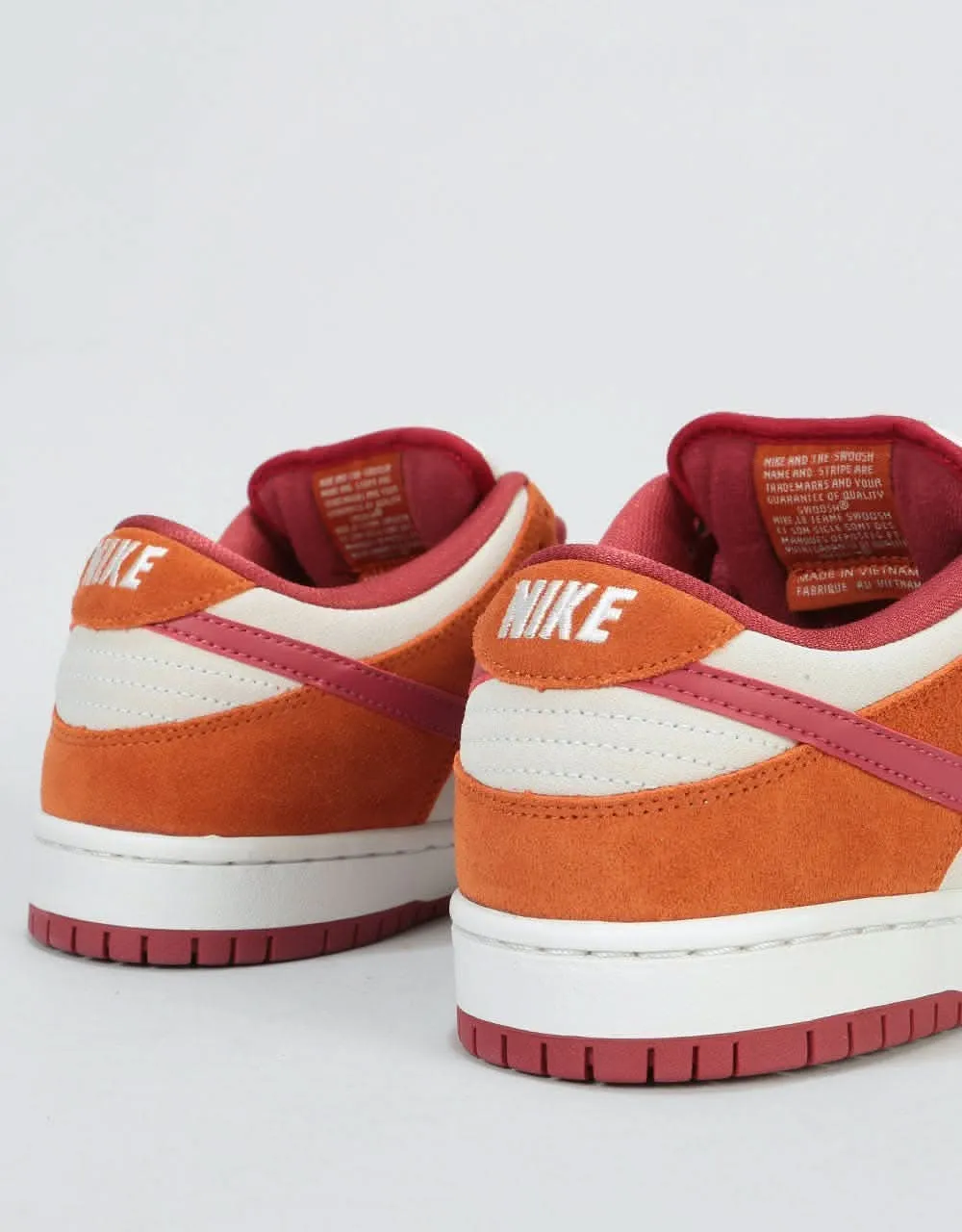 Nike SB Dunk Low Pro Skate Shoes - Dark Russet/Cedar-Summit White