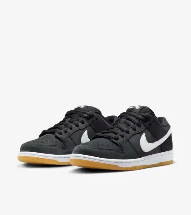 Nike SB Dunk Low Sneakers - Black and Gum Light Brown (*Excluded from the Free shipping offer*)