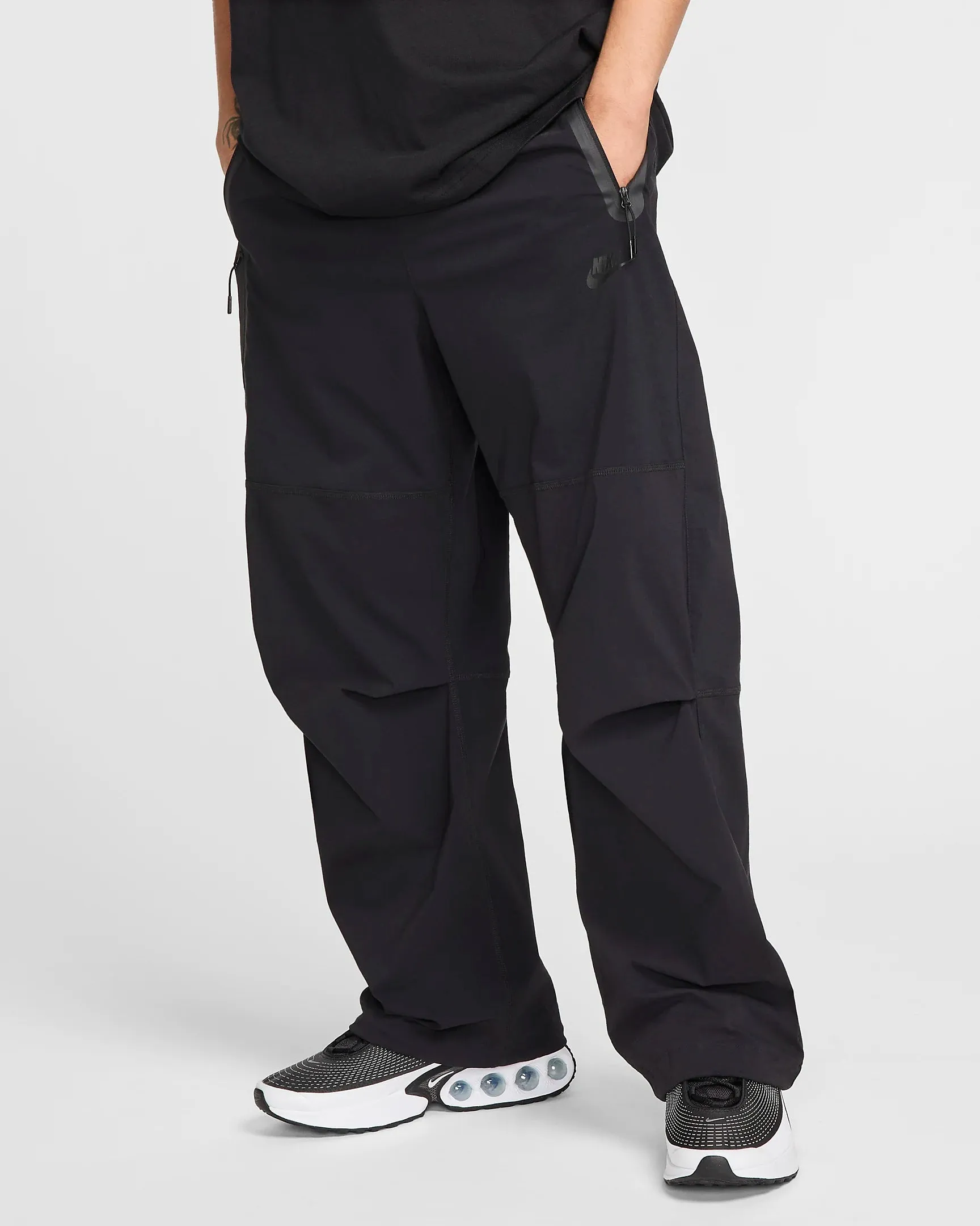 Nike Tech Men's Woven Oversized Pants