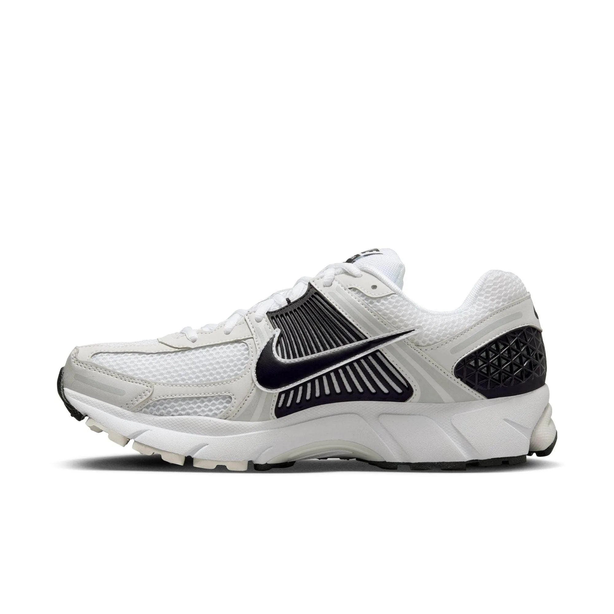 Nike Zoom Vomero 5 "White Black" - Men's