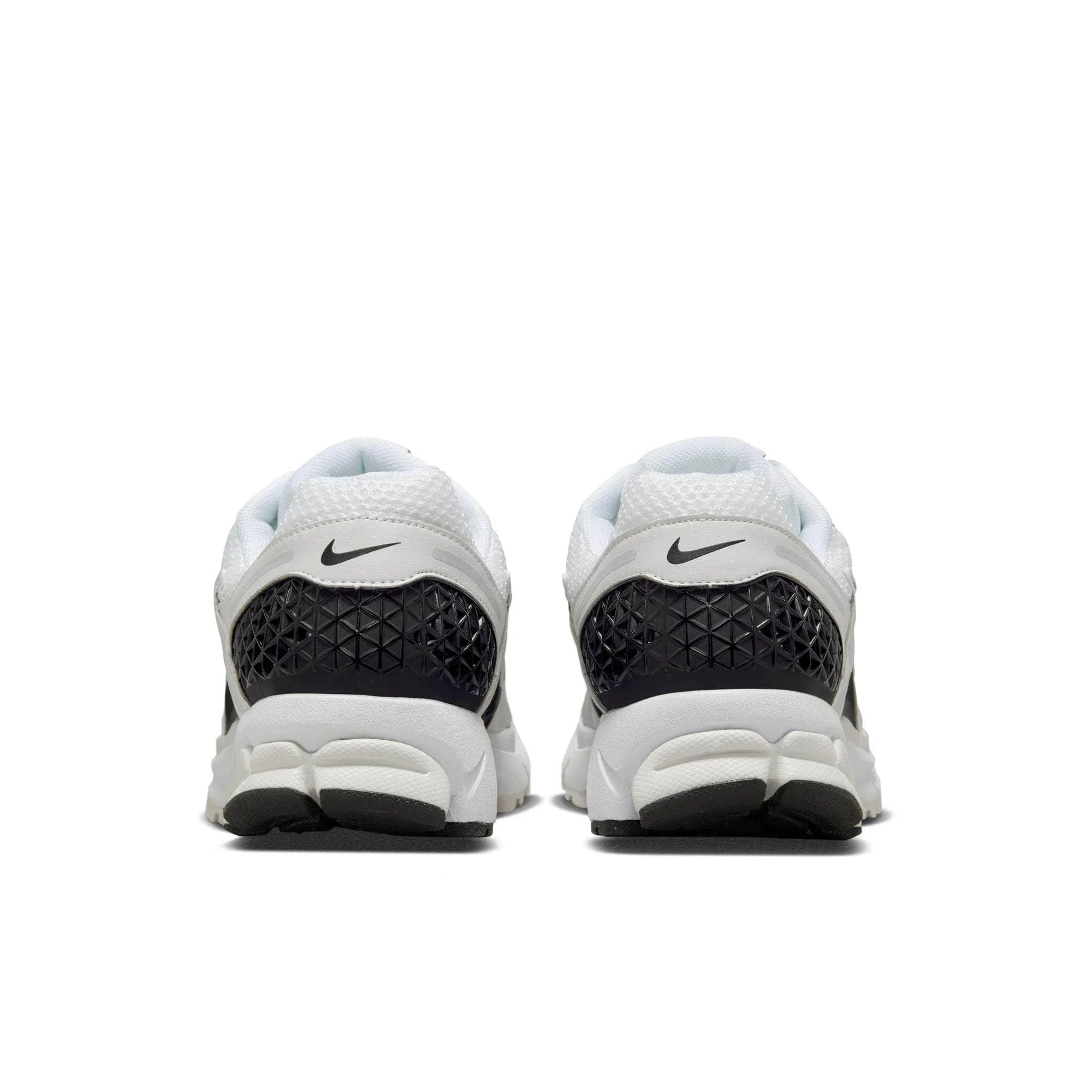 Nike Zoom Vomero 5 "White Black" - Men's