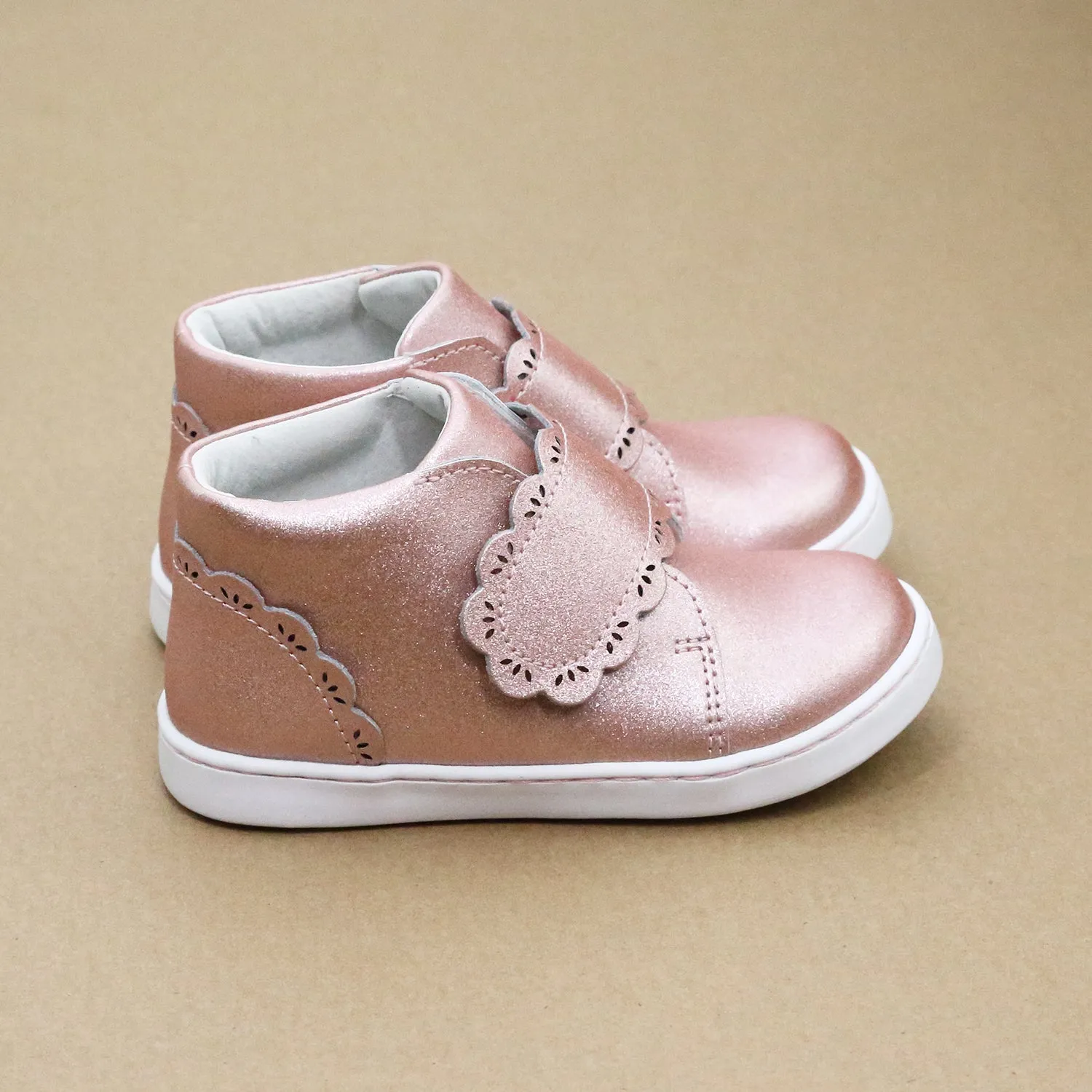 Toddler Girls L'Amour Colette Mid Top Leather Sneaker