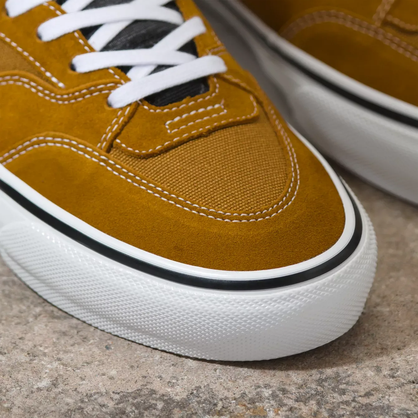 VANS REYNOLDS  SKATE HALF CAB '92 GOLDEN BROWN