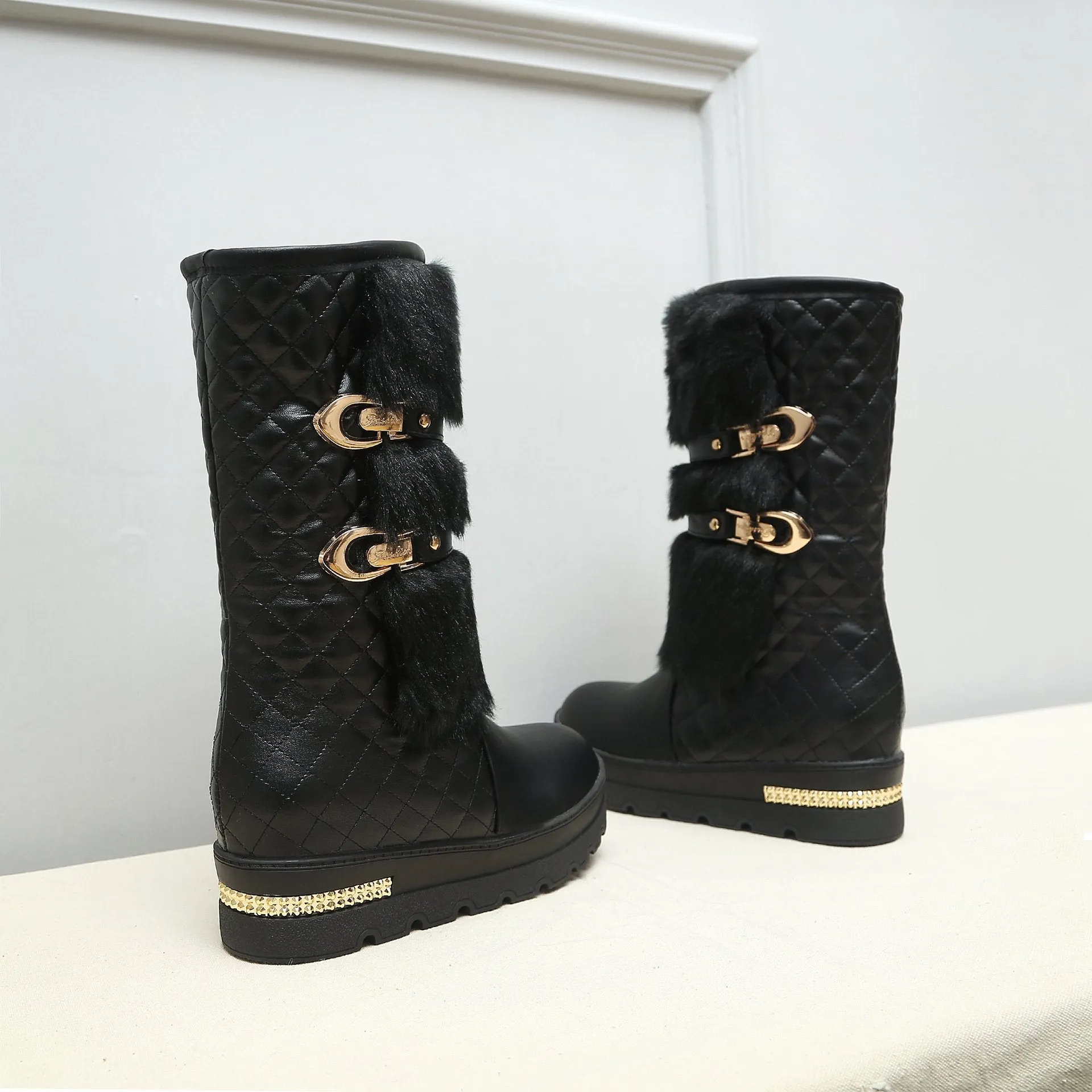 Women chunky platform buckle strap mid calf snow boots