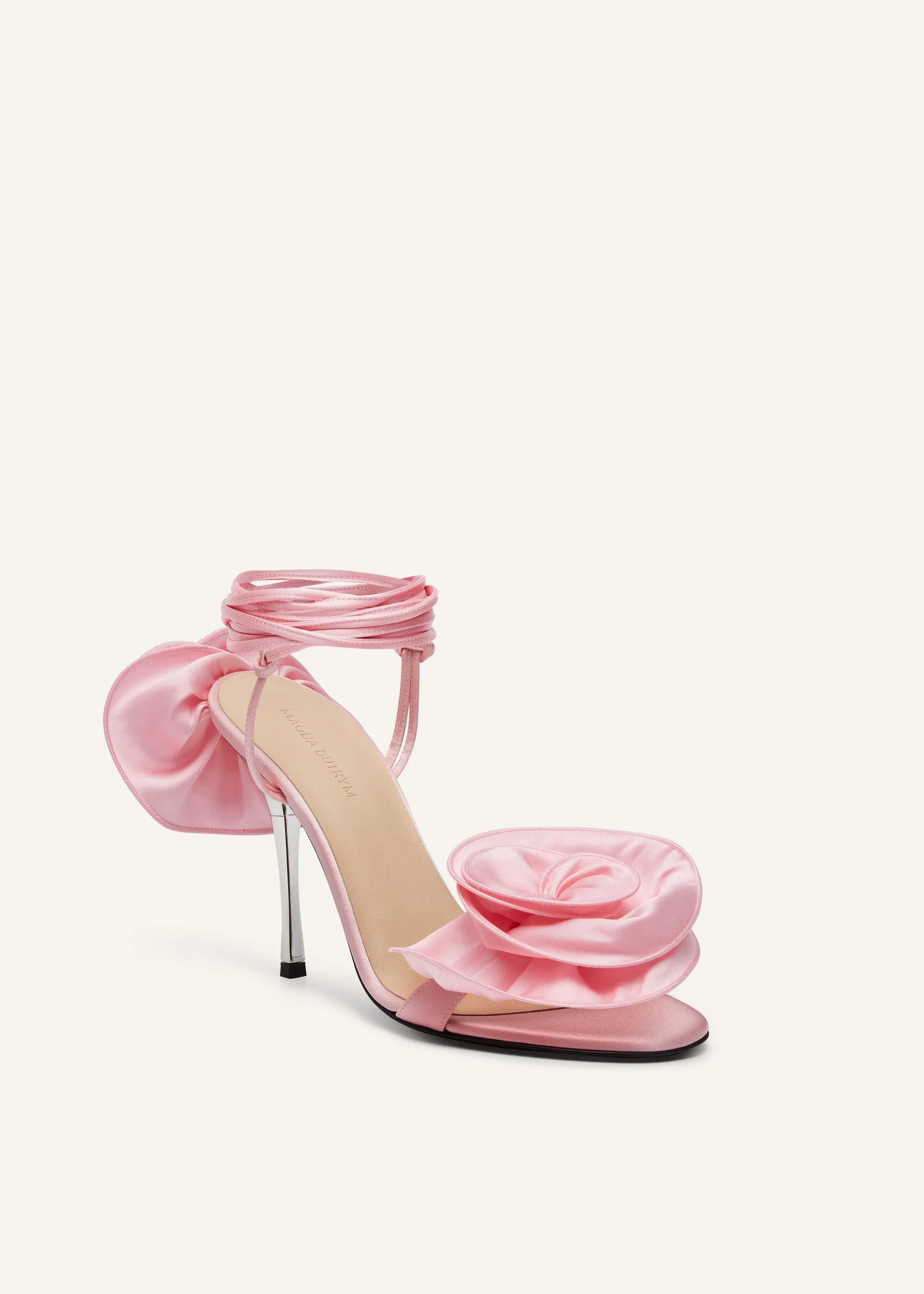 Wrap-around double-flower sandals in pink satin